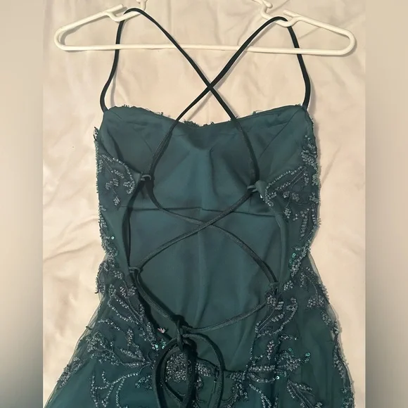 Faviana Glamour S10634 Sleeveless Lace Appliquéd Gown - Hunter Green